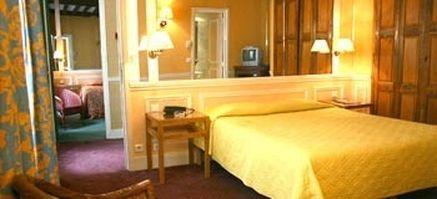 Perpetual Elysee Montaigne 4* Paris
